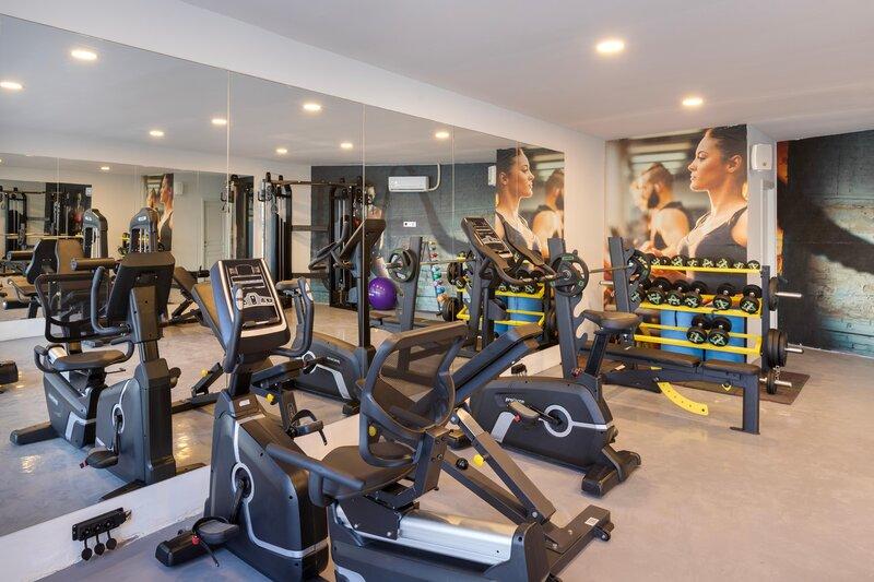 Hotella & Hotel 4*